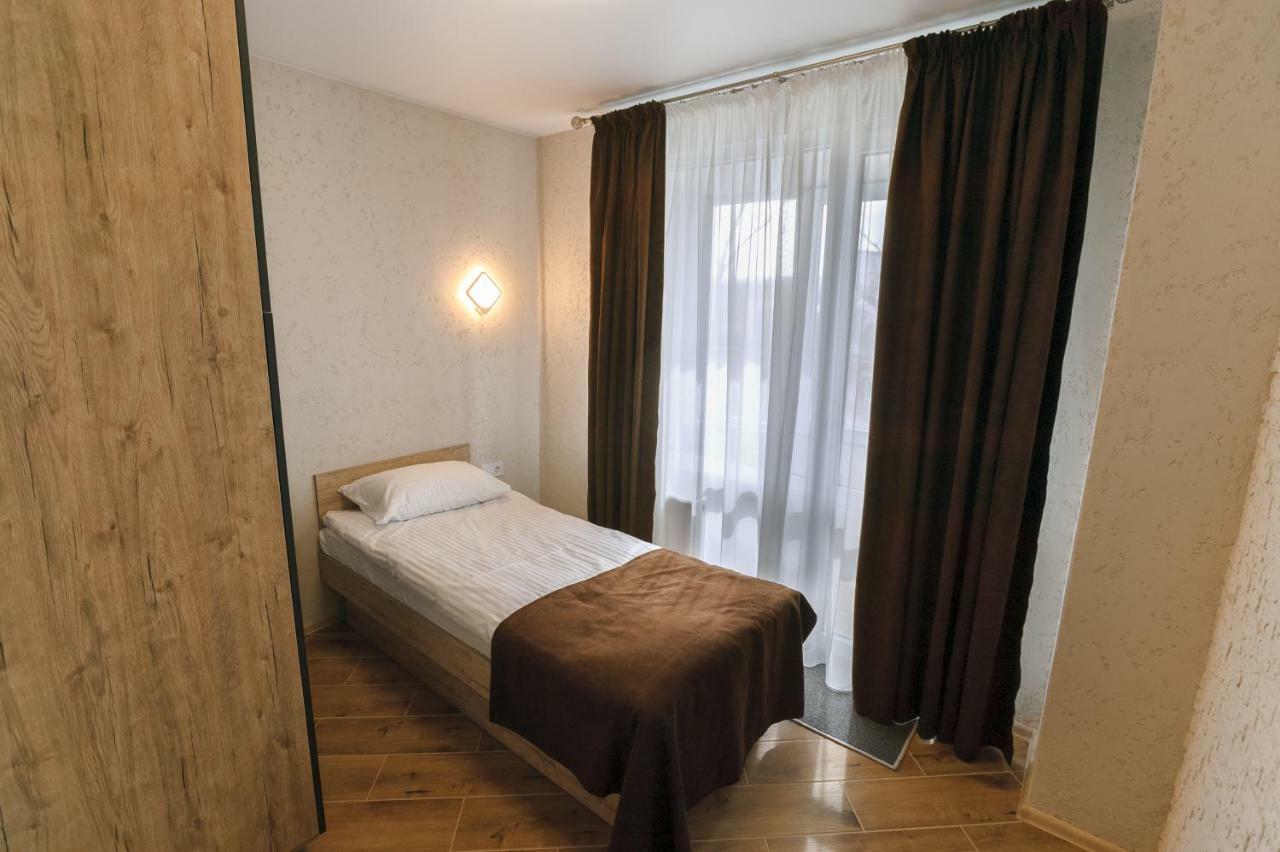Raziotel Rishelyevskiy خيرسون المظهر الخارجي الصورة